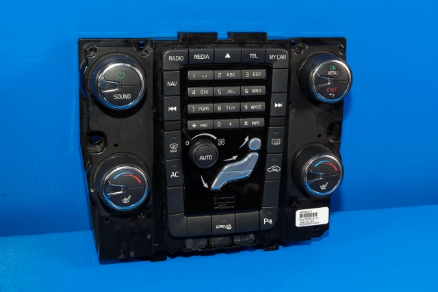 Bilstereo navigasjon betjeningspanel til Volvo V60, 2010-2013 (Type I, Fase 1)  (VOLVO|30795271)