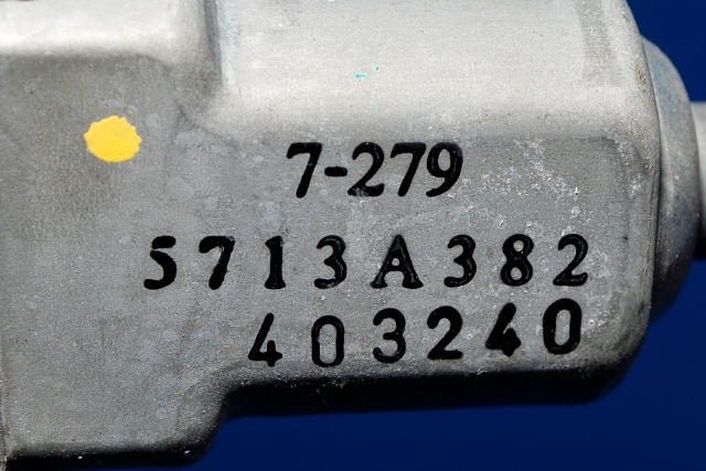 Ruteheis høyre foran til Mitsubishi Space Star 2013-->> (Type II)  (MITSUBISHI|5713A382|)