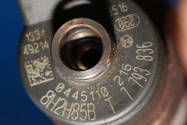 Dyse innsprøyting diesel til BMW 5-Serie 2003-2010 (E60/E61) (E60/E61) (BOSCH|0 445 110 216|)