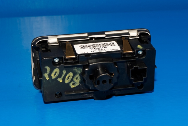 Bryter lys til Volvo V40 2012-2019 (VOLVO|30739424|)