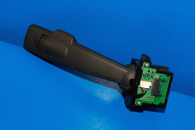 Bryter visker til Volvo V40 2012-2019  (VOLVO|31394008|)
