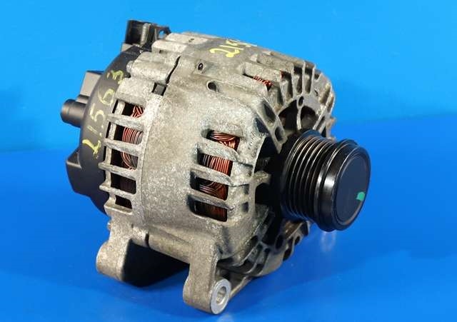Dynamo diesel til Volvo V60/V60 CC 2013-2018 (Type I, Fase 2)  (VALEO|TG15C186|30659390. 14 VOLT - 150 AMP|)