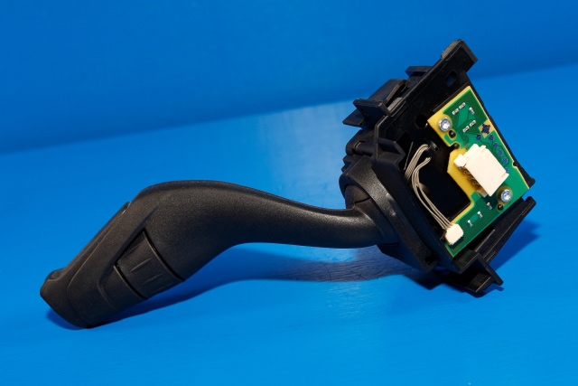 Bryter visker til Ford Transit Connect 2013-2018 Type II, Fase 1  (FORD|F1FT-17A553-AA|)