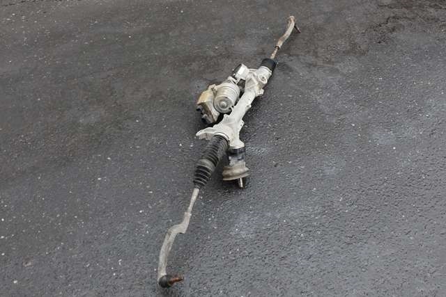 Tannstang elektrisk til Mercedes A-Klasse 2012-2018 (W176) (W176) (MITSUBISHI|Q003TA0977ZE|)