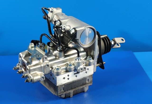 ABS sentral til Toyota Auris 2015-2019 (Type II, Fase 2) (TOYOTA|47210-12180|)