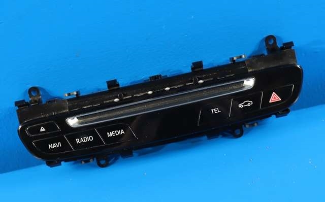 Bilstereo navigasjon betjeningspanel til Mercedes GLC, 2015-2022 (X253) (X253) (MERCEDES|A 205 905 46 01)