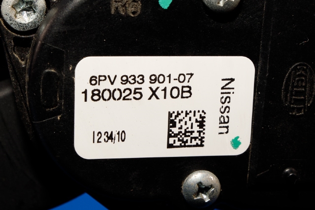 Pedal gass til Nissan Navara 2010-2015 (Fase 2) (D40) (D40) (HELLA|6PV 933 901-07|18002-5X10B|)