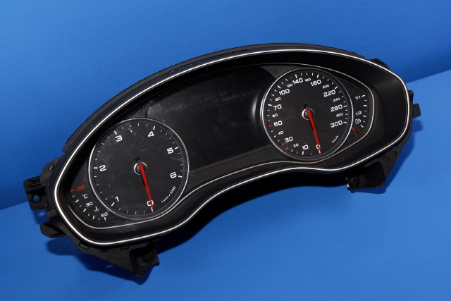 Instrumentpanel til Audi A6, 2011-2014 (Type IV, Fase 1) (C7) (C7) (BOSCH|0 263 672 094)