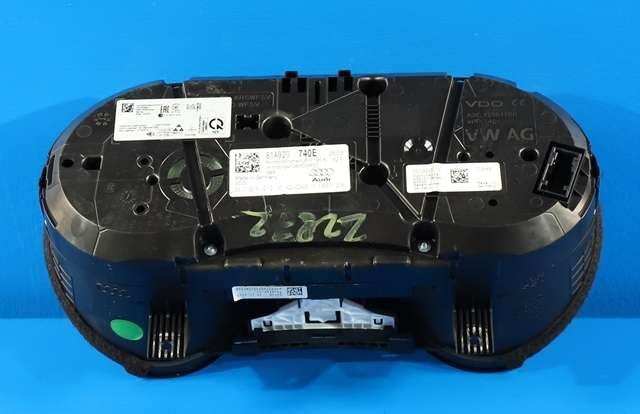 Instrumentpanel til Audi Q2 2016-->> (VAG|81A 920 740 E|)