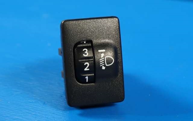 Bryter diverse til Toyota Auris, 2015-2019 (Type II, Fase 2)  