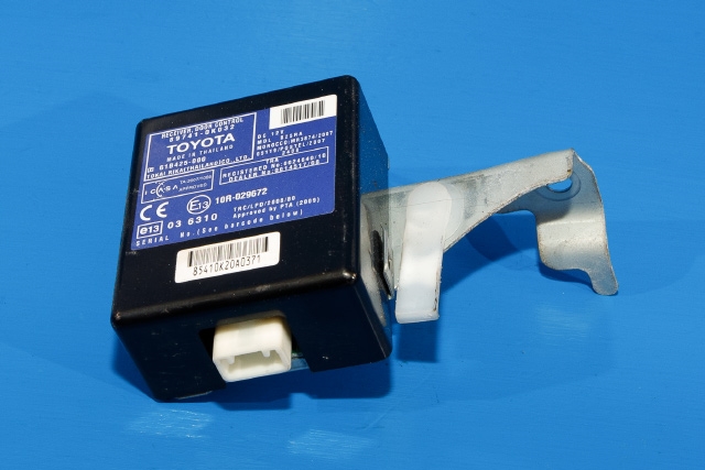 Styreenhet diverse til Toyota Hilux, 2006-2011 (TOYOTA|89741-0K032)