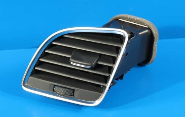 Dashbord friskluftdyse venstre til Audi Q3, 2015-2018 (Type I, Fase 2) (VAG|8U1 820 901 B)