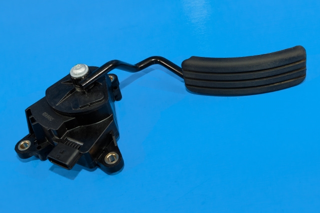 Pedal gass til Renault Zoe, 2013-2019 (Fase 1)  (RENAULT|1800 26336R)