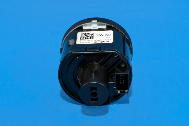 Bryter lys til VW Polo 2014-2017 (Type V, Fase 2)  (VAG|5G0 941 431 AF|)
