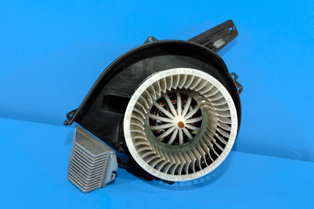 Varmeapparat motor til VW Polo, 2014-2017 (Type V, Fase 2)  (VAG|6R1 819 015)