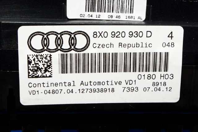Instrumentpanel til Audi A1 2010-2014 (Type I, Fase 1)  (VAG|8X0 920 930 D|)