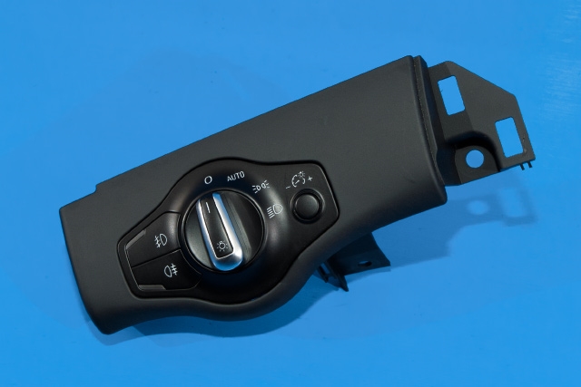 Bryter lys til Audi A4, 2007-2014 (Type IV) (B8) (B8) (VAG|8K0 941 531 AS)