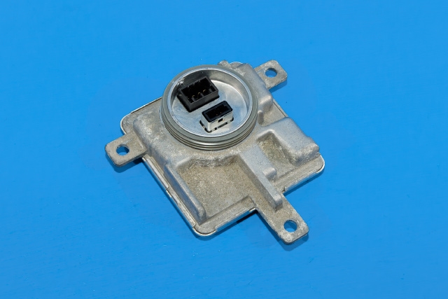 Styreenhet xenon/ballast til Audi A4, 2007-2014 (Type IV) (B8) (B8) (VAG|8K0 941 597 E)