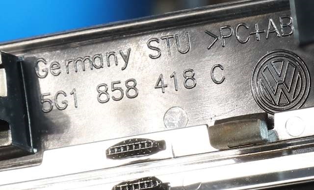 Dashbord diverse til VW Golf VII 2017-2020 (Fase 2)  (VAG|5G1 858 418 C|)
