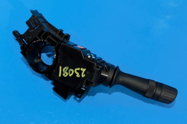Bryter blink til Toyota Prius 2016-2023 (Type IV) (combi) (combi) (TOYOTA|17J437-47200|)