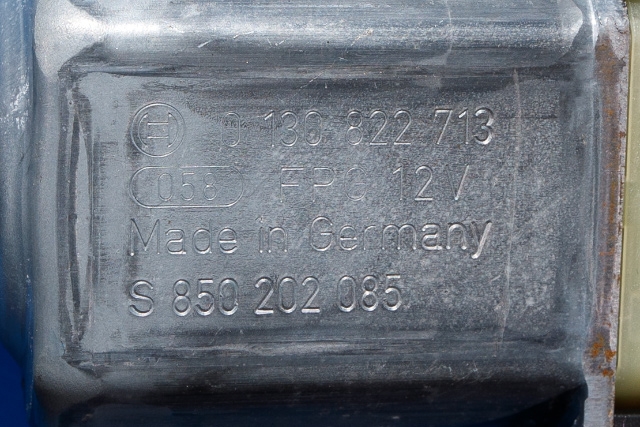 Ruteheis venstre bak til Audi A3 2012-2016 (Type III, Fase 1)  (BOSCH|0 130 822 713|5Q0 959 801|)
