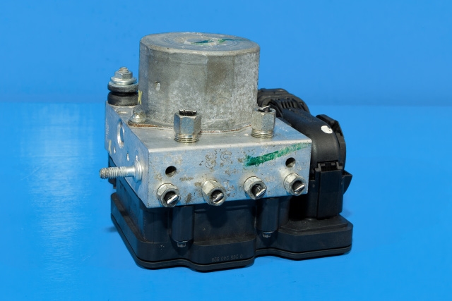 ABS sentral til Nissan Qashqai, 2014-2021 (Type II)  (NISSAN|47660-4EA0E)