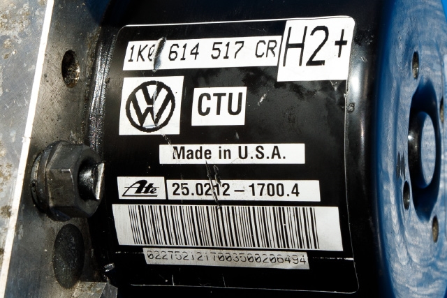 ABS sentral til VW Golf VI 2008-2012  (VAG|1K0 614 517 CR|1K0 907 379 BE|)