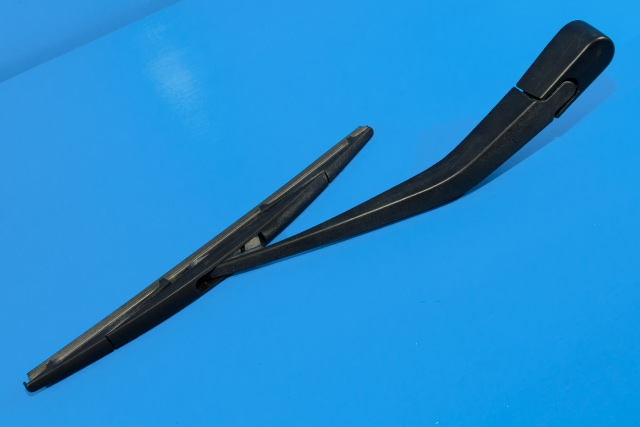 Viskerarm bakrute til BMW 1-Serie, 2011-2015 (Fase 1) (F20/F21) (F20/F21) 