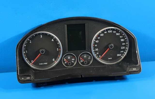 Instrumentpanel til VW Tiguan, 2007-2011 (Type I, Fase 1)  (VDO|110.080.360/008)