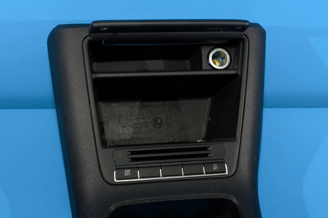 Dashbord diverse til VW Tiguan 2007-2011 (Type I, Fase 1) (VAG|5N1 863 476 A|)