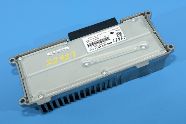 Bilstereo forsterker til Audi A4 2007-2014 (Type IV) (B8) (B8) (VAG|8R0 035 223 F|)