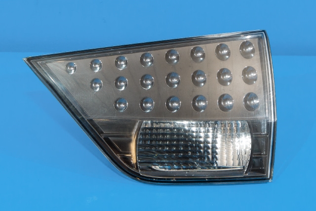 Baklykt høyre indre til Mitsubishi Outlander, 2007-2010 (Type II, Fase 1)  