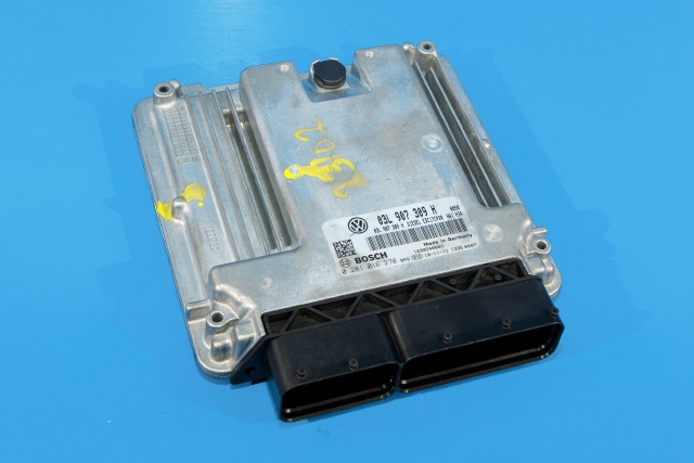 Styreenhet motor til VW Transporter / Caravelle 2009-2015 (Fase 2) (T5) (T5) (BOSCH|0 281 016 270|03L 907 309 H|)