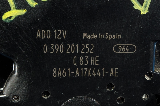 Viskermotor bakrute til Ford Fiesta 2013-2017 (Type VI, Fase 2)  (BOSCH|0 390 201 252|8A61-A17K441-AE|)