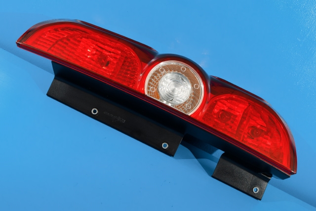 Baklykt høyre til Opel Combo D 2012-2018