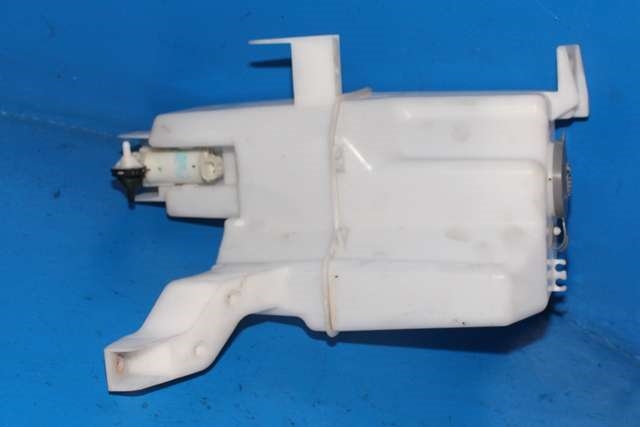 Spylertank foran til Nissan NV200, 2010-2019