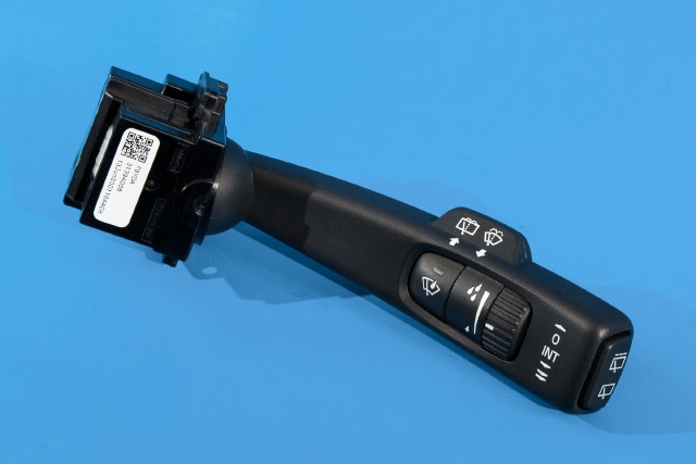 Bryter visker til Volvo V70, 2014-2016 (Type III, Fase 2)  (VOLVO|31394008)
