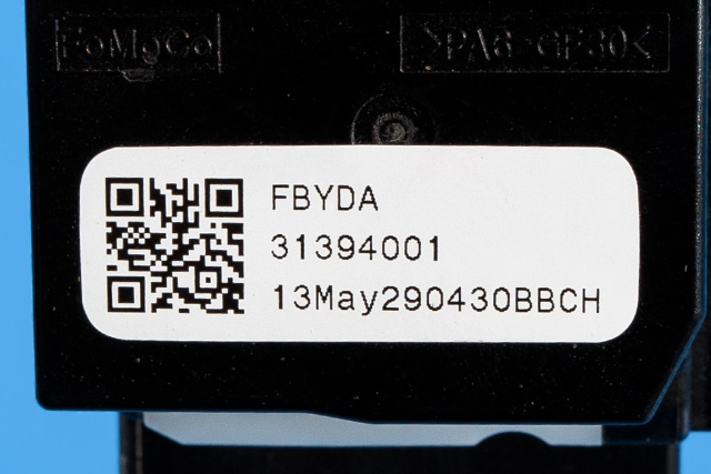 Bryter blink til Volvo V70 2014-2016 (Type III, Fase 2)  (VOLVO|31394001|)