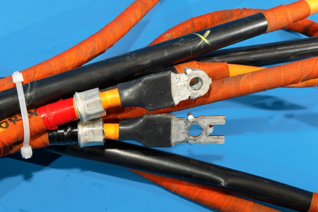 Kabel høy volt (HV) elbil til Tesla Model S 2013-2016 (Fase 1)  (TESLA|1063415-10-A|)