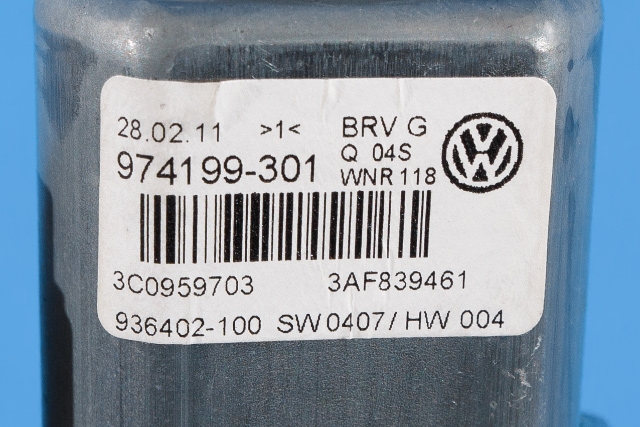 Ruteheis, kun motor, venstre bak til VW Passat 2011-2015 (B7) (B7) (VAG|3C0 959 703|)