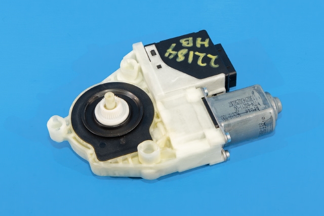 Ruteheis, kun motor, høyre bak til VW Passat 2011-2015 (B7) (B7) (VAG|3C0 959 704|)
