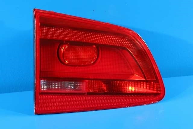 Baklykt venstre indre til VW Touran, 2010-2015 (Type I, Fase 3) (VAG|1T0 945 093)