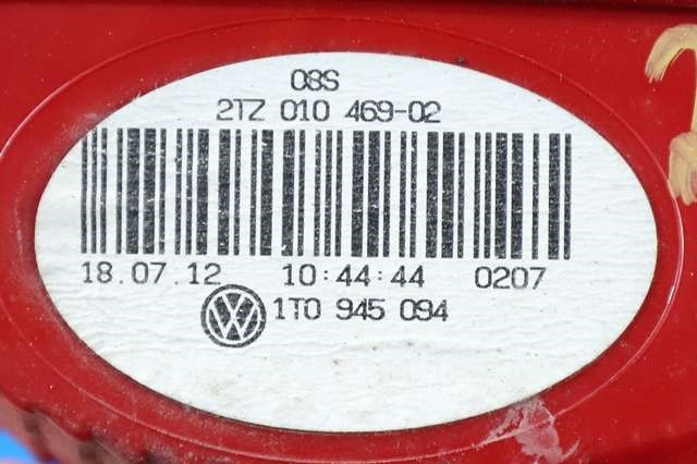Baklykt høyre indre til VW Touran 2010-2015 (Type I, Fase 3)  (VAG|1T0 945 094|)