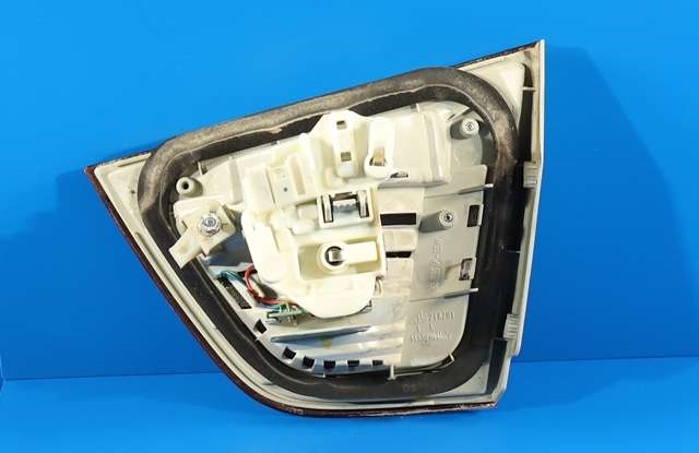 Baklykt venstre indre til BMW 3-Serie 2005-2011 (E90/E91/E92/E93) (E90/E91/E92/E93) (BMW|7 154 161|)