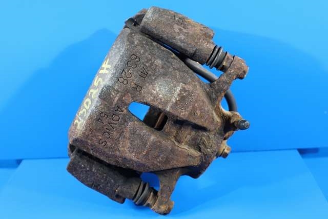 Bremsecaliper høyre foran til Toyota RAV4, 2013-2015 (Type IV, Fase 1)