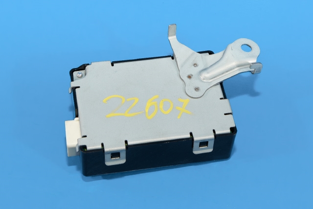 Styreenhet diverse til Toyota Prius 2016-2023 (Type IV) (combi) (combi) (TOYOTA|897B0-47060|)