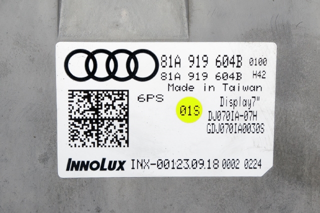 Bilstereo navigasjon skjerm til Audi Q2 2016-->>  (VAG|81A 919 604 B|)