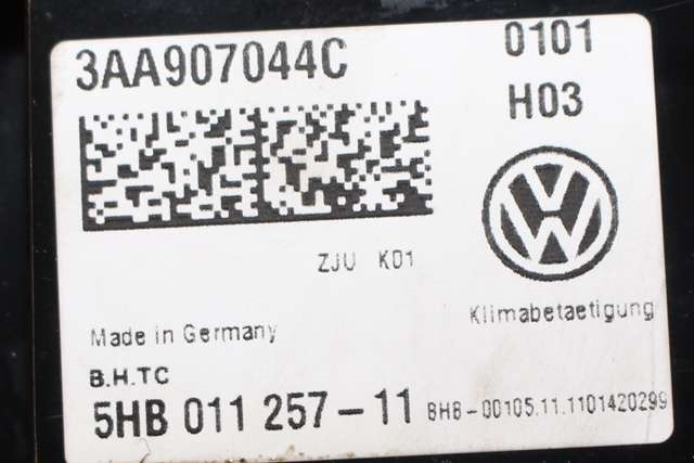Varmeapparat betjening til VW Passat 2011-2015 (B7) (B7) (HELLA|5HB 011 251-11|3AA 907 044 C|)