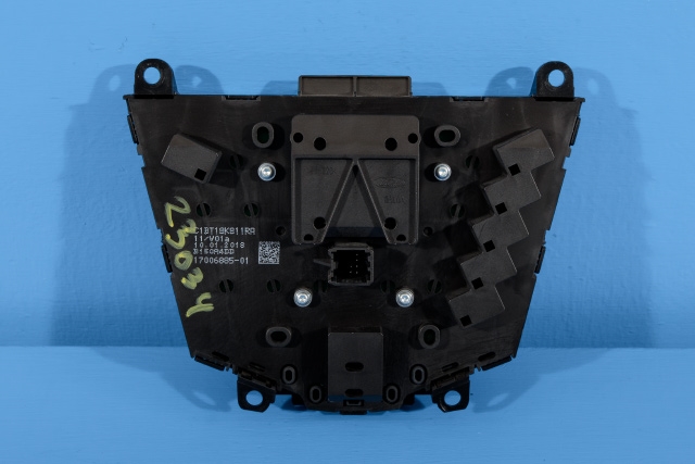 Bilstereo navigasjon betjeningspanel til Ford Transit Courier 2014-2018 (Type I, Fase 1)  (FORD|C1BT-18K811-RA|)