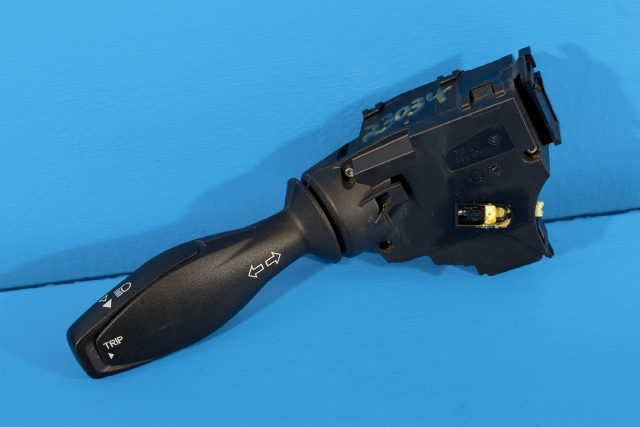 Bryter blink til Ford Transit Courier 2014-2018 (Type I, Fase 1) (FORD|8A6T-13335-BC|)